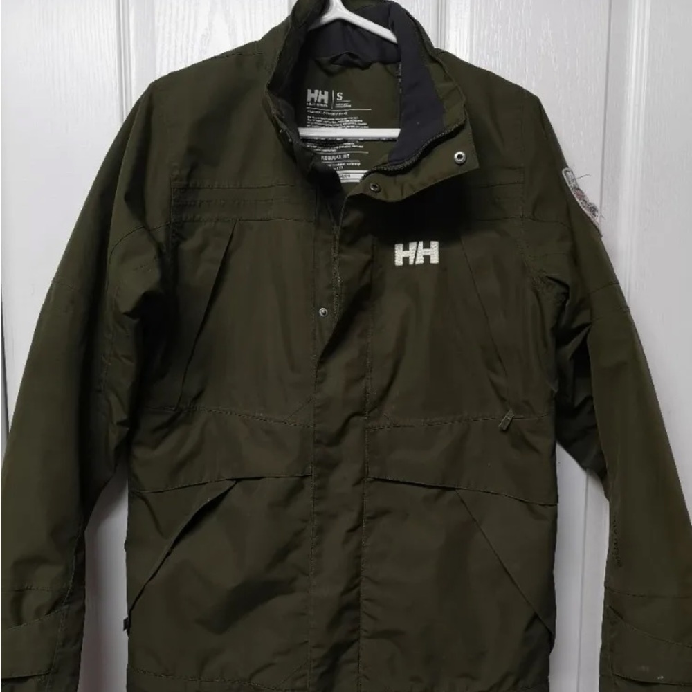 Helly Hansen size small
